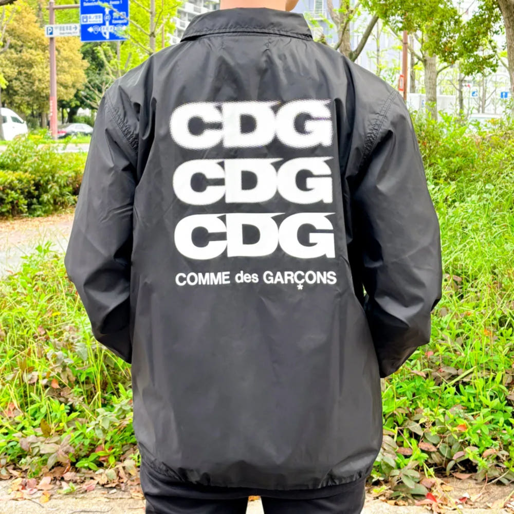 꼼데가르송 CDG 백 로고 코치 자켓 2 블랙 네이비 SZ-J004