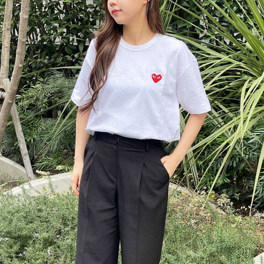 꼼데가르송 반팔티 레드와펜 블랙와펜 남녀공용 AX-T108-051