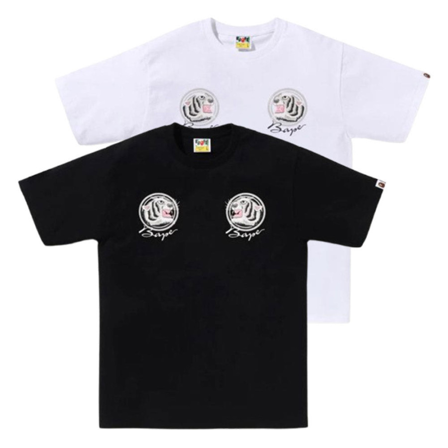 베이프 타이거 수베니어 기념 반팔 티셔츠 2컬러 1K72110138