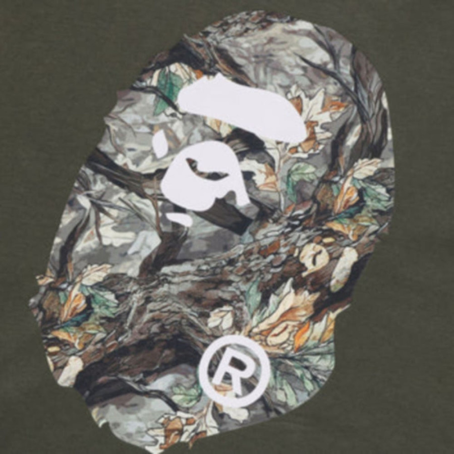 베이프 트리 엣지 카모 에이프 헤드 릴렉스핏 LS 티셔츠 2컬러 1L80111305