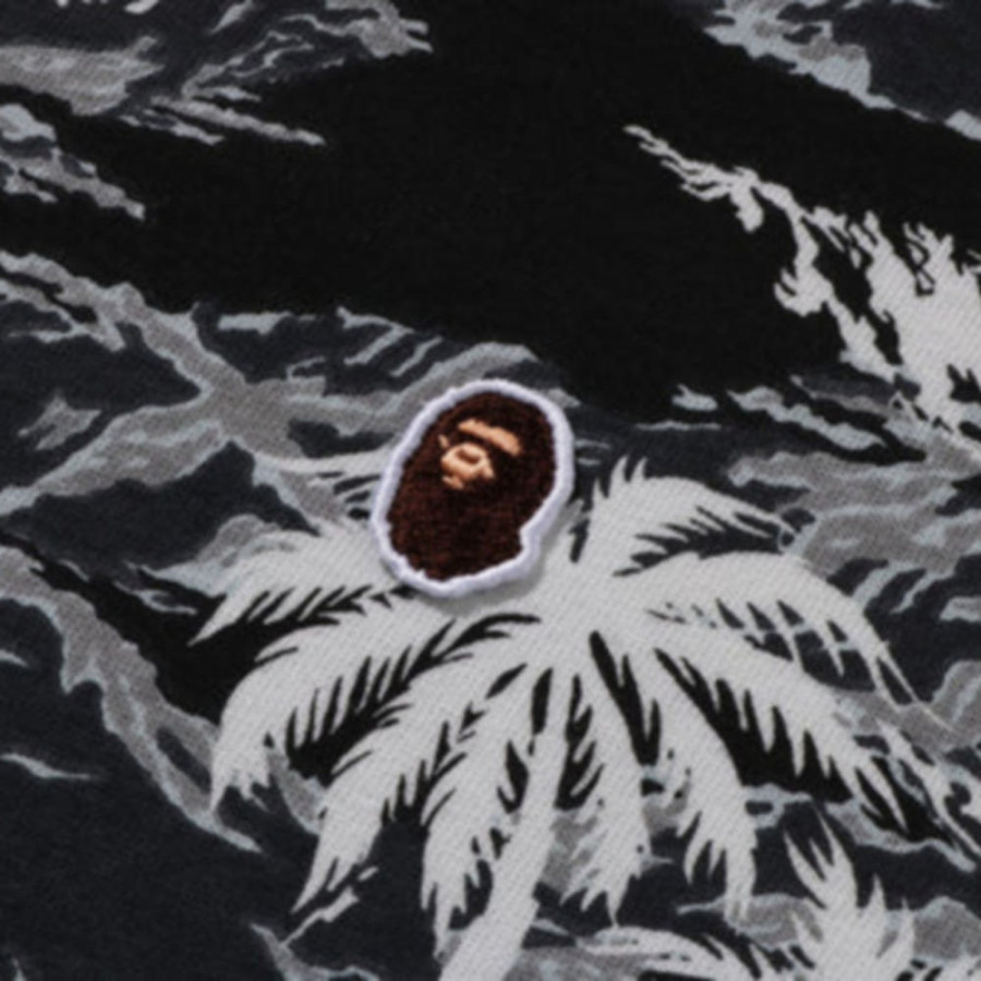 베이프 팜트리 카모 원포인트 릴렉스 핏 티셔츠 3컬러 1L30109317