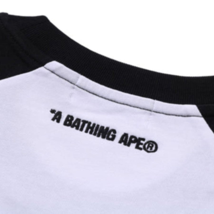 베이프 원 포인트 릴렉스핏 래글런 티셔츠 2컬러 1L80109306