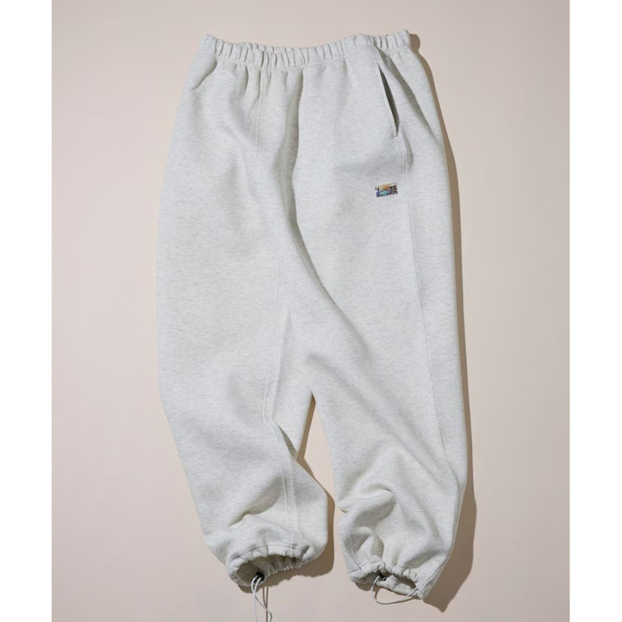 프릭스스토어 빅실루엣 골판지 원포인트 로고 스핀들 스웨트 팬츠 7컬러 1043248901241