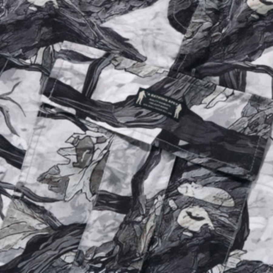 베이프 트리 엣지 카모 카고 쇼츠 2컬러 1L80153002