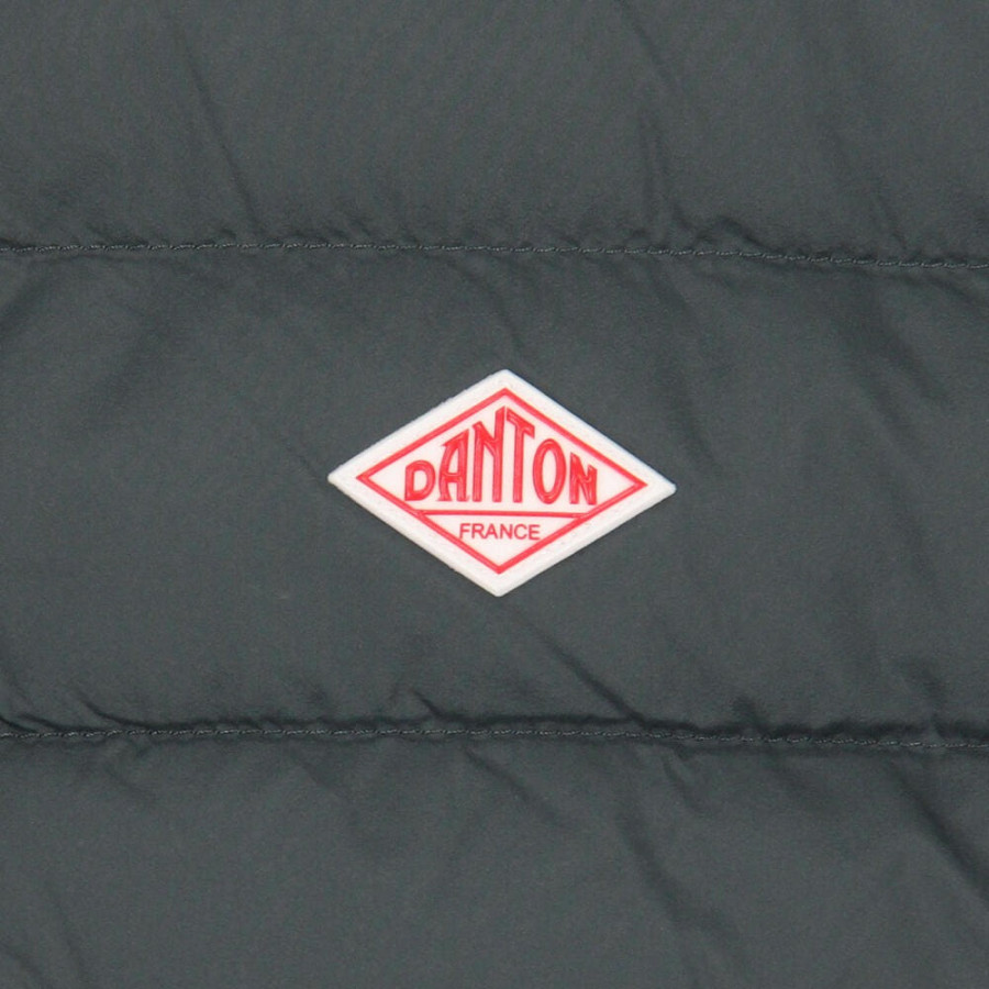 단톤 남성용 나일론 태피타 미들 다운 스탠드 칼라 조끼 3컬러 DT-A0565 NRP DNB252M101-0013