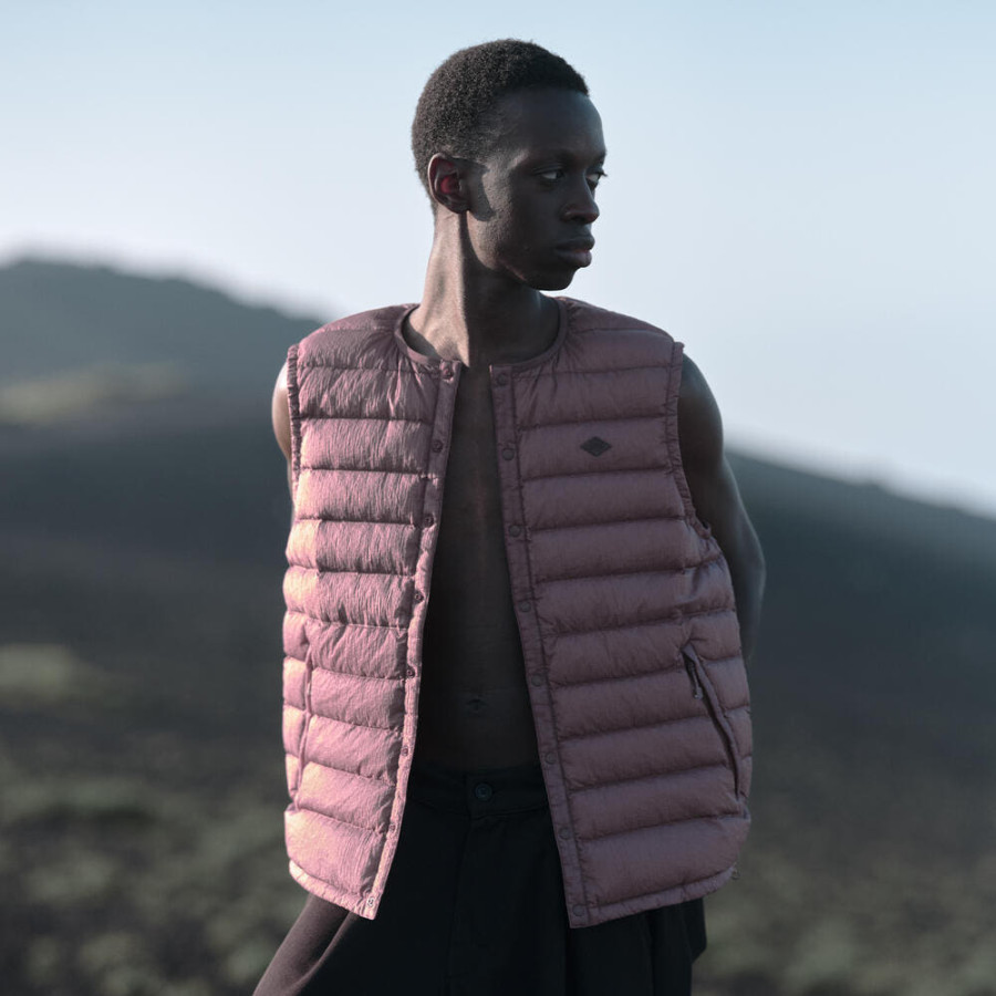 단톤 나일론 타프타 화이트 구스 이너 다운 베스트 3컬러 DT-A0026 KSS DNB252M101-0026