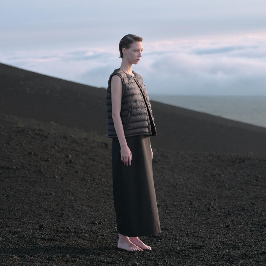 단톤 여성 나일론 타프타 화이트 구스 이너 다운 베스트 3컬러 DT-A0002 KSS DNB252L101-0036