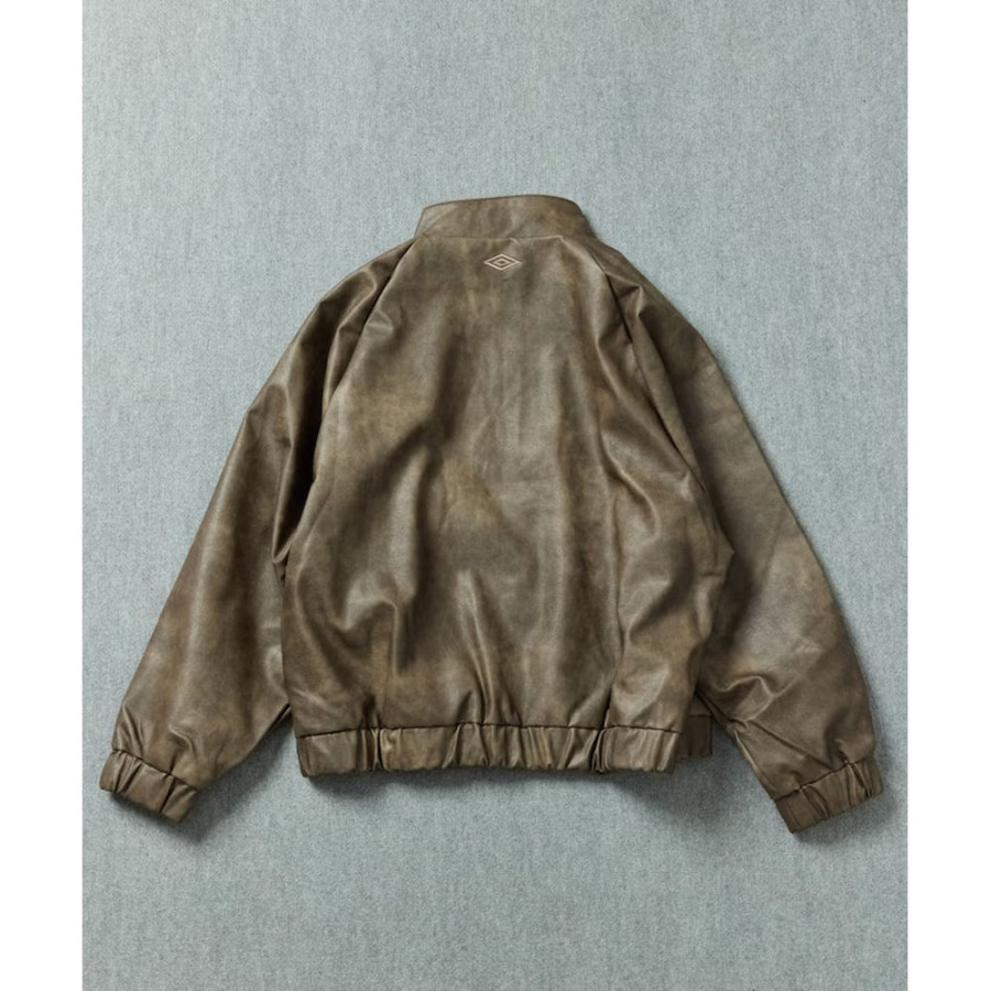 프릭스스토어 엄브로 별주 레더렛 스탠드 칼라 블루종 2컬러 1059394400032