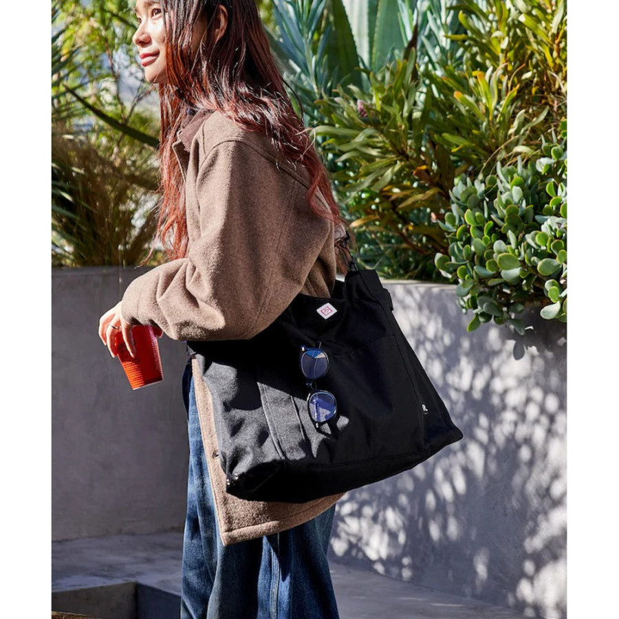 프릭스스토어 루토트 별주 미디엄 포켓 D 발수 토트백 자가드 스트랩 3컬러 1169425200001