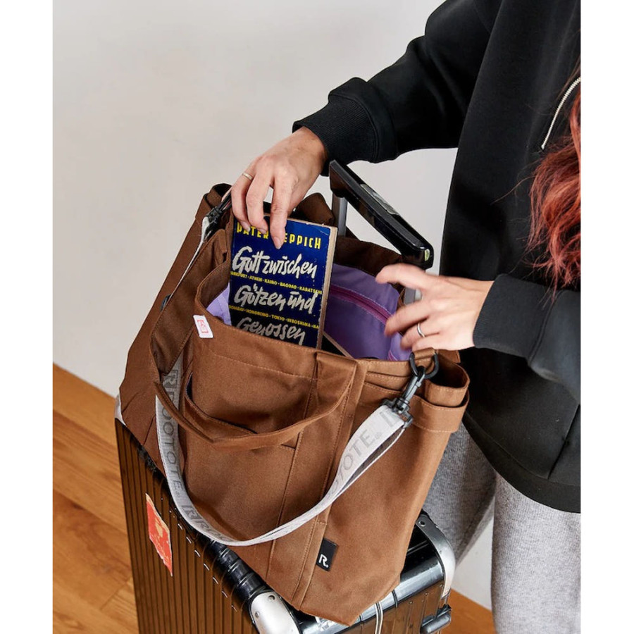 프릭스스토어 루토트 별주 미디엄 포켓 D 발수 토트백 자가드 스트랩 3컬러 1169425200001