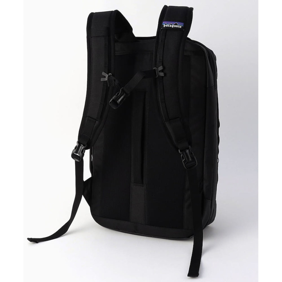 프릭스스토어 파타고니아 블랙홀 마이크로 MLC 백팩 22L 블랙 49260 1488216500138