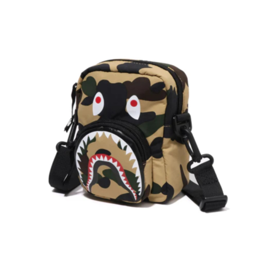 베이프 1ST 카모 샤크 미니백 2컬러 1L30190021