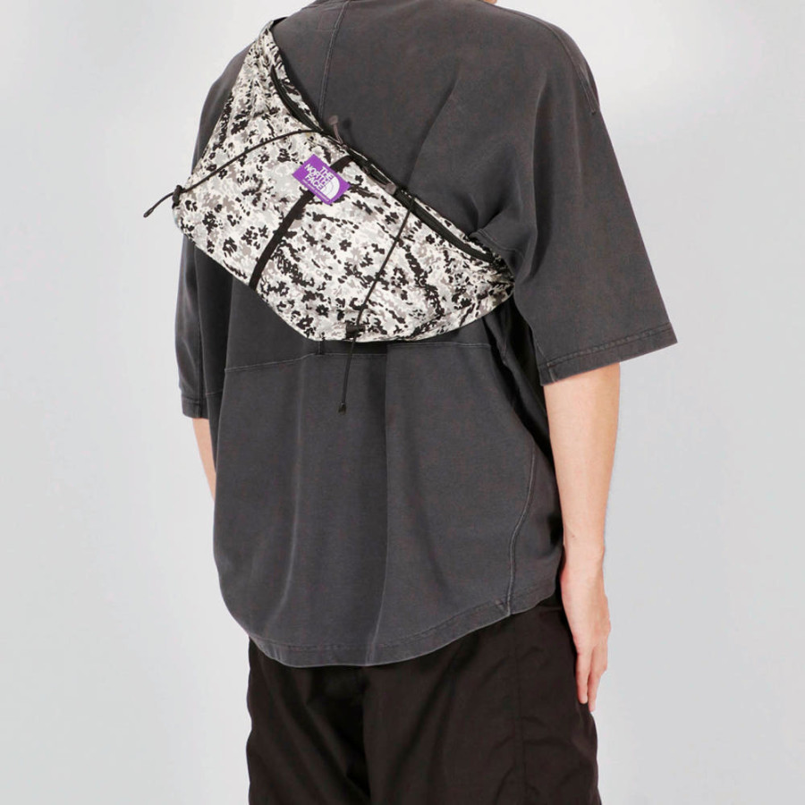 노스페이스 퍼플라벨 플라워 프린트 필드 랩백 2컬러 N25SO073