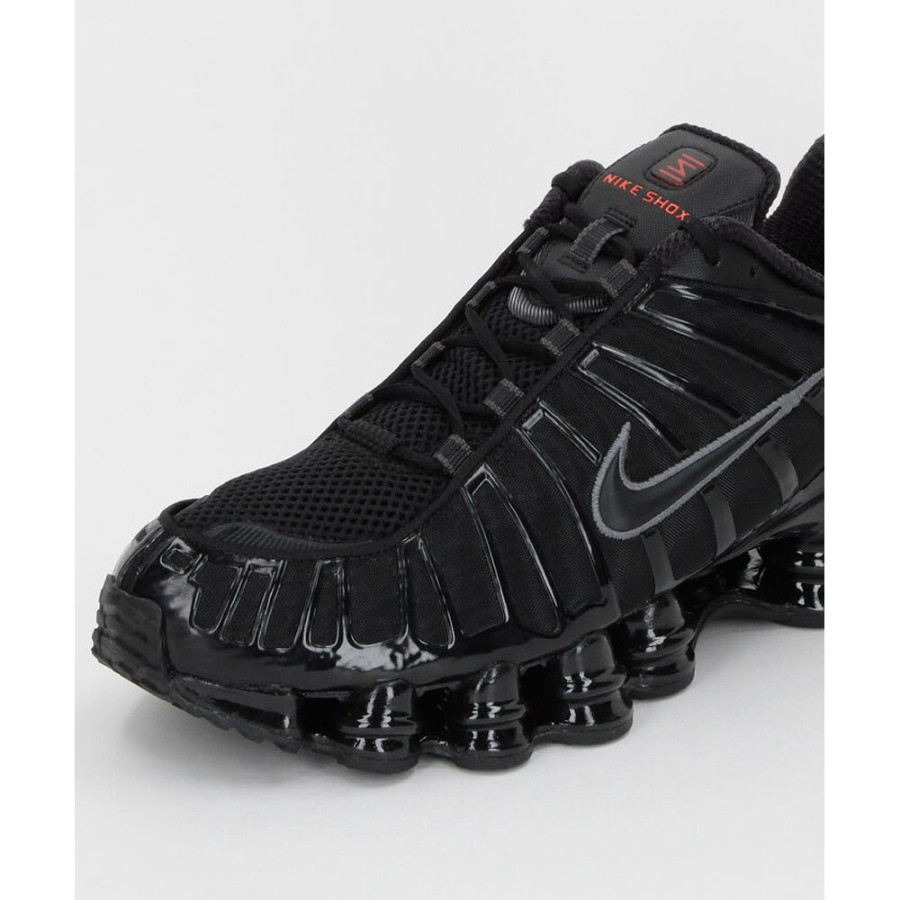 프릭스스토어 나이키 샥스 TL 남성 신발 블랙 1270199302069 AV3595-002