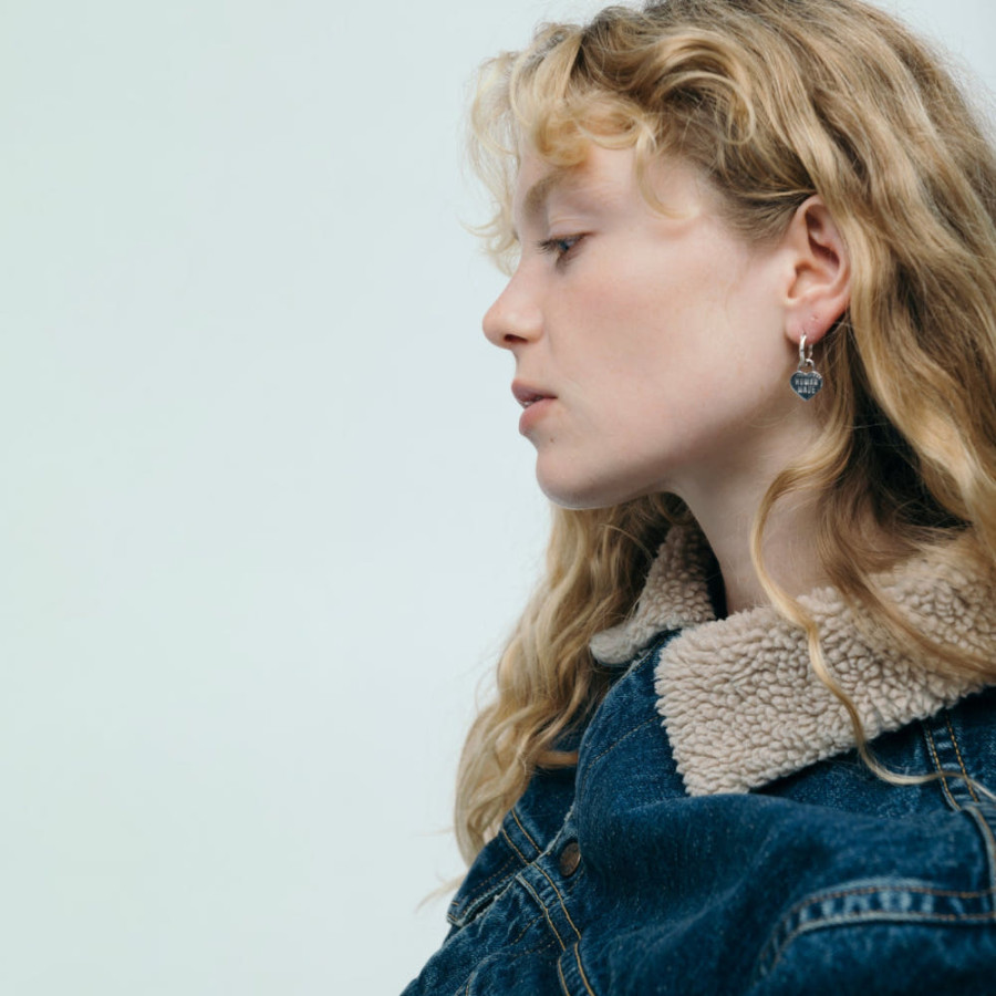 휴먼메이드 하트 실버 귀걸이 2컬러 HM30GD087